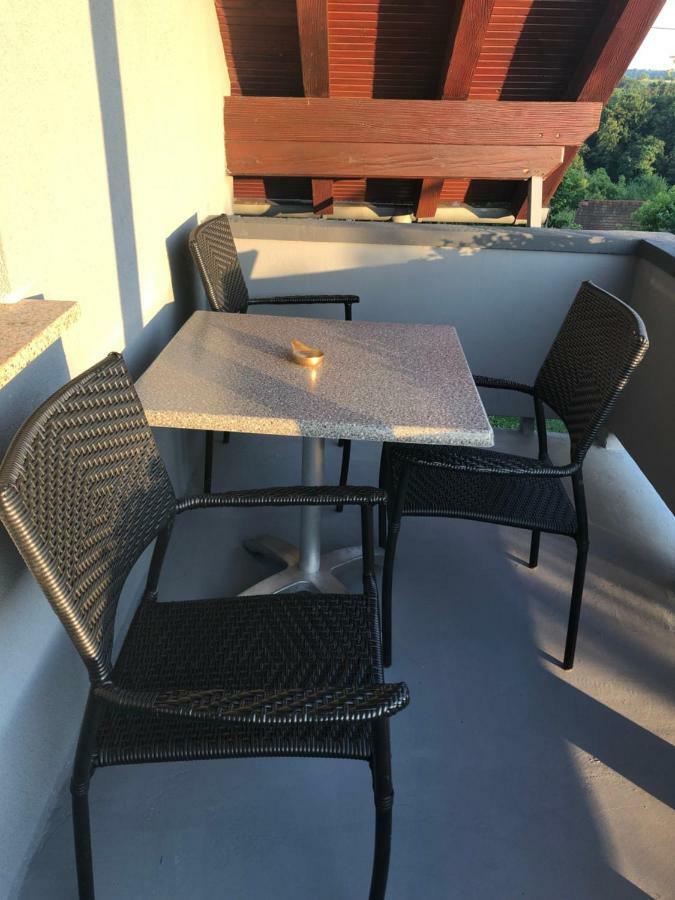 Apartman I Soba Hadela Sveti Martin Na Muri Luaran gambar